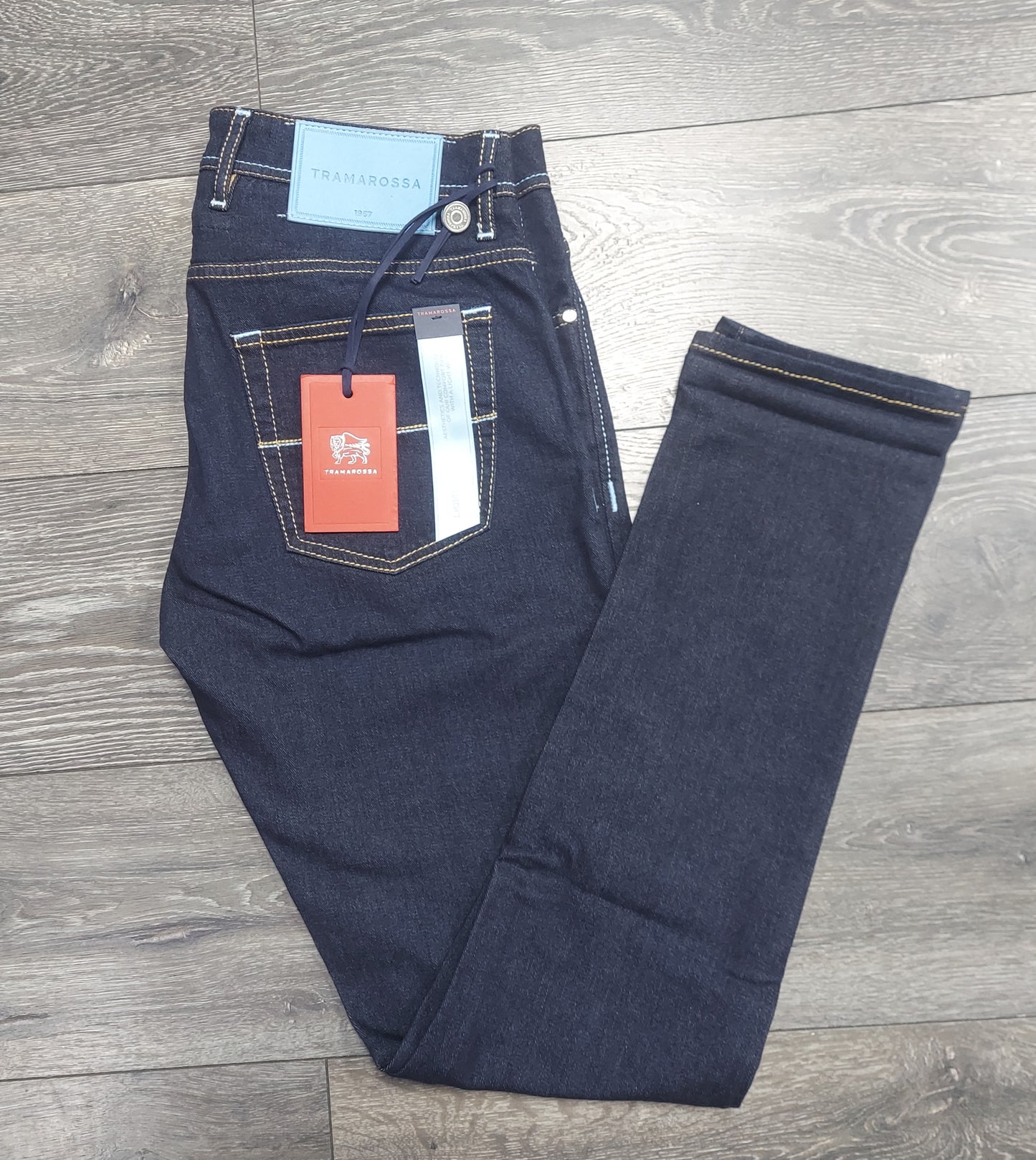Tramarossa Leonardo dark wash sky tab..