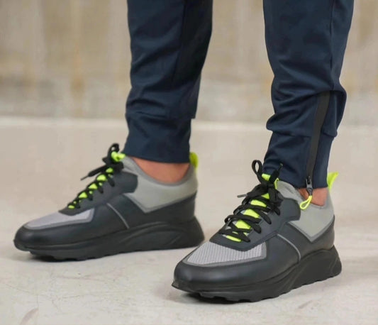 Bulletto Hybrid Runner shoe black/neon