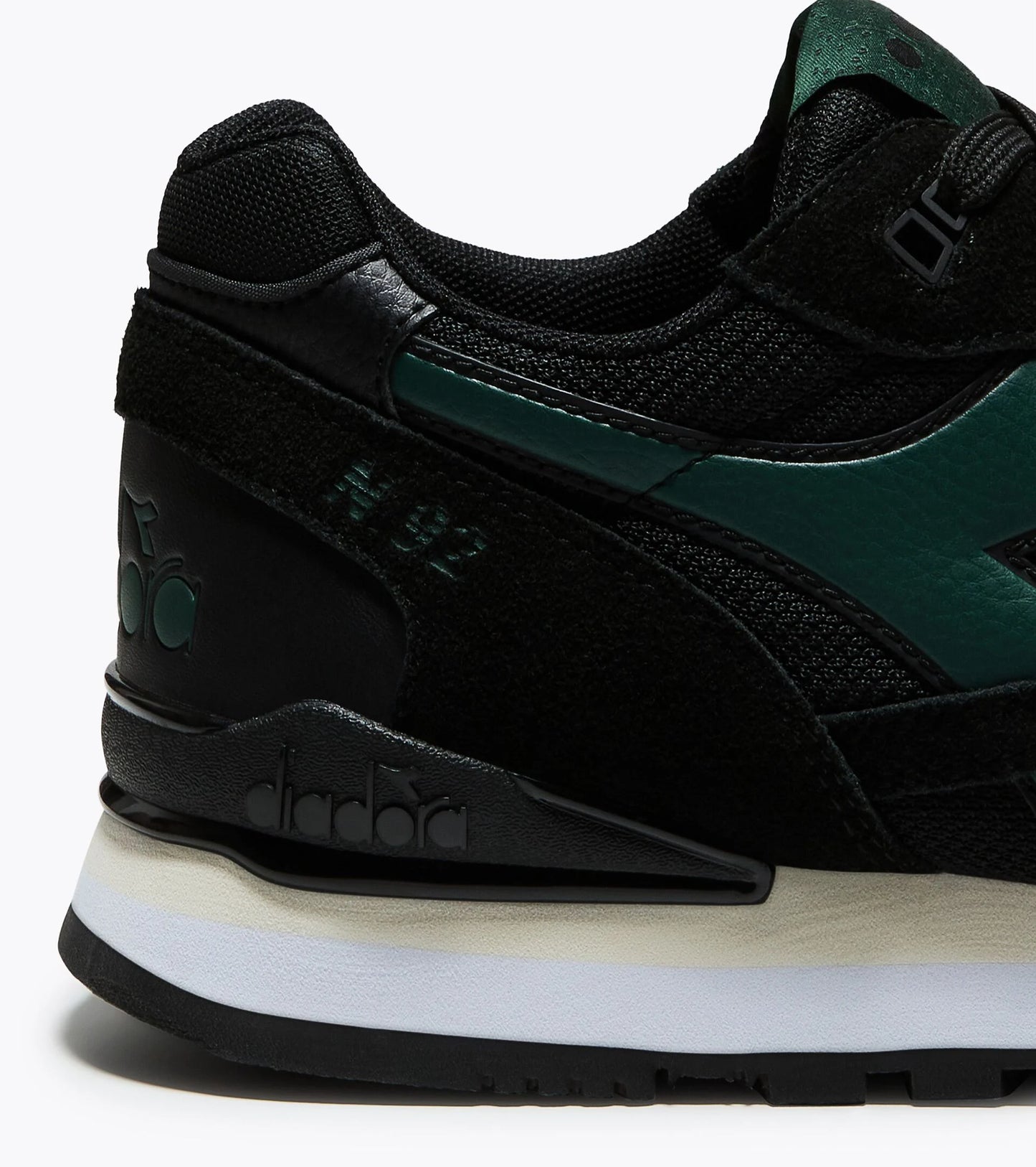 Diadora  N 92 Advance black/pine needle